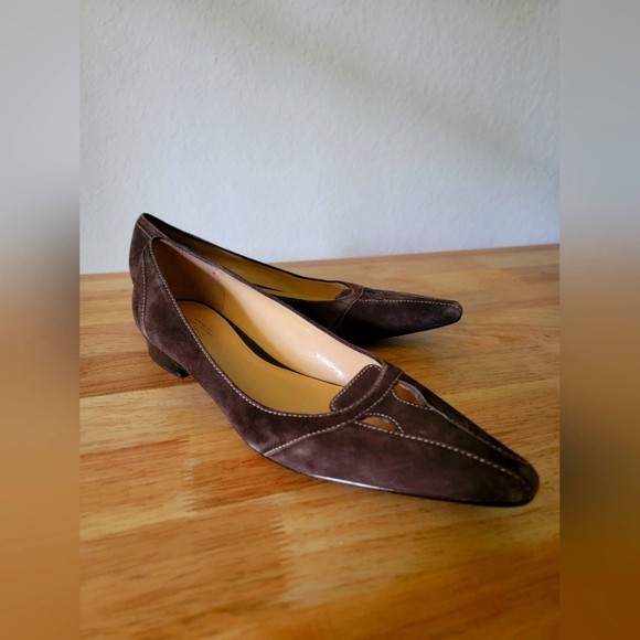 Ann Taylor Loft Brown Suede Pointed Toe Heeled Flats - Picture 1 of 6
